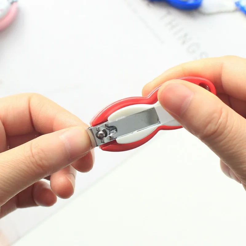 Sanrio Hello Kitty Nail Clippers - Image 5