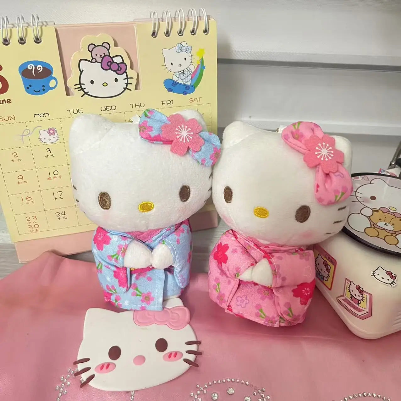 Sanrio Kimono Hello Kitty Stuffed Keychain - Image 2