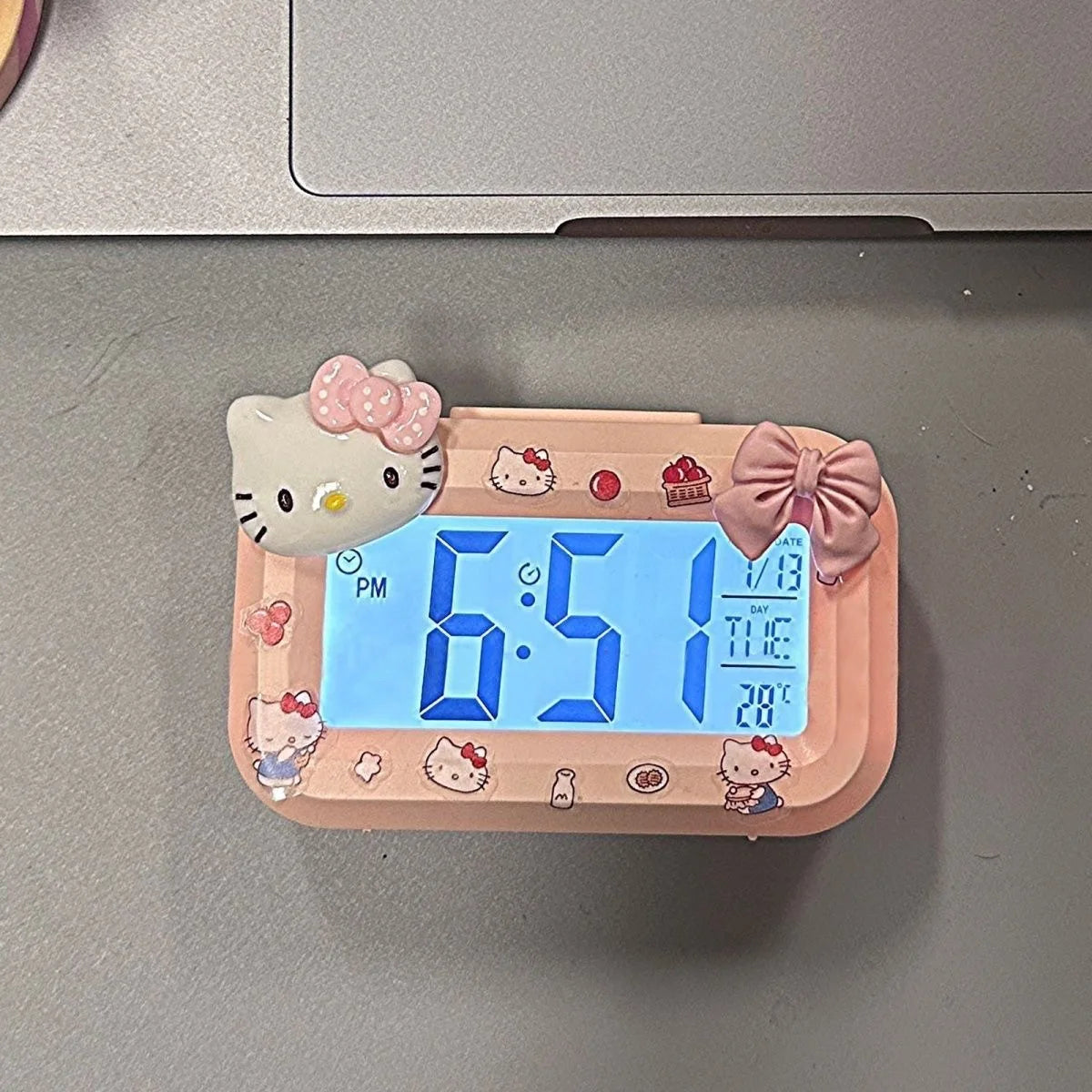 Sanrio Hello Kitty Noctilucent Alarm Clock - Image 3