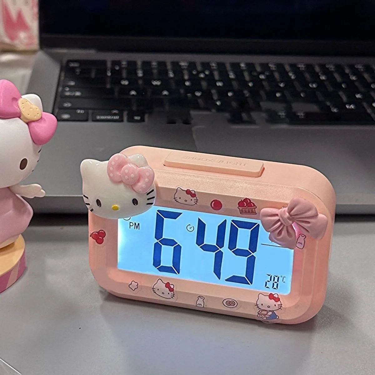 Sanrio Hello Kitty Alarm Clock - Image 6