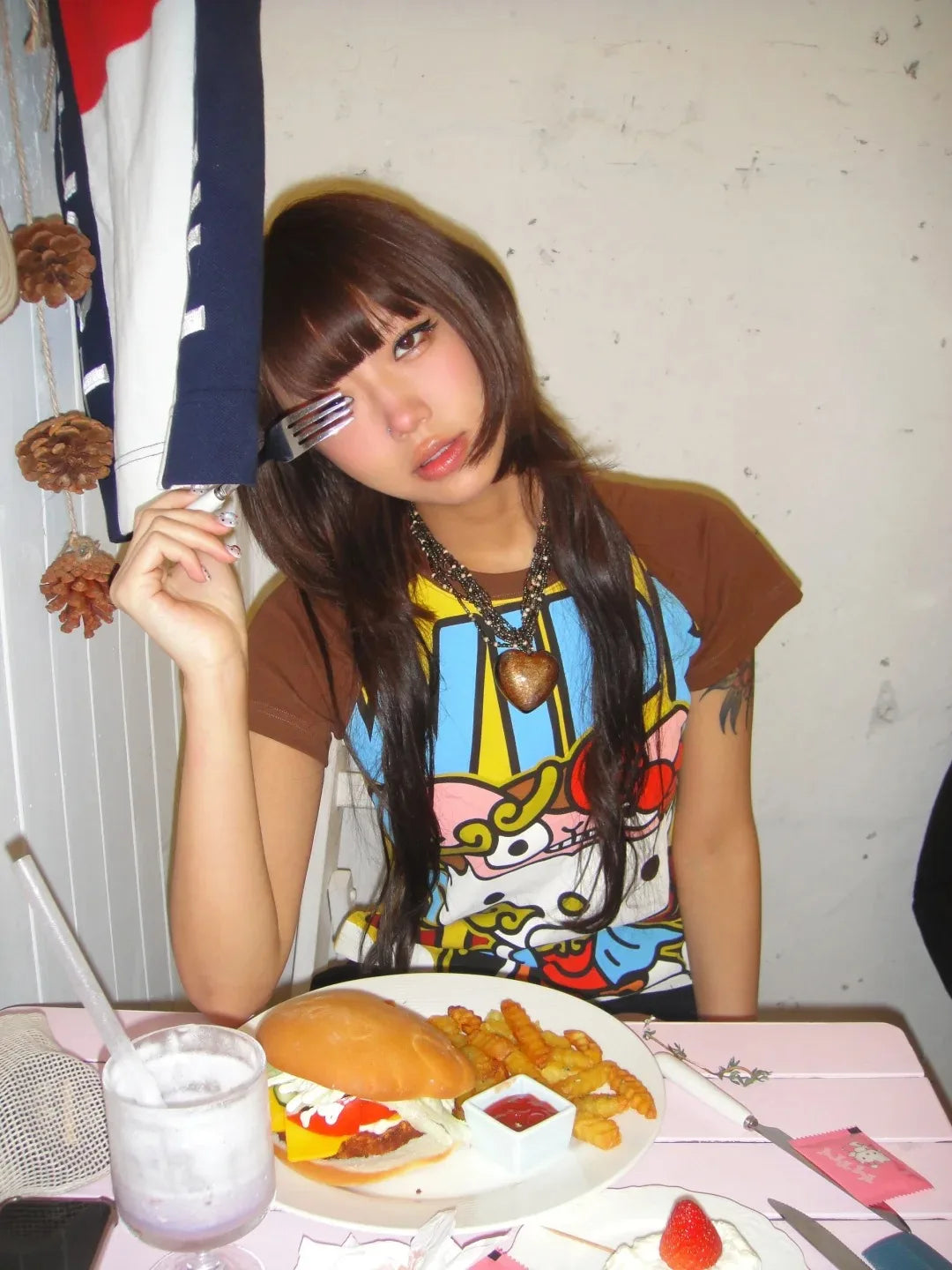 Sanrio Hello Kitty Y2K Short Sleeve T-Shirt - Image 2